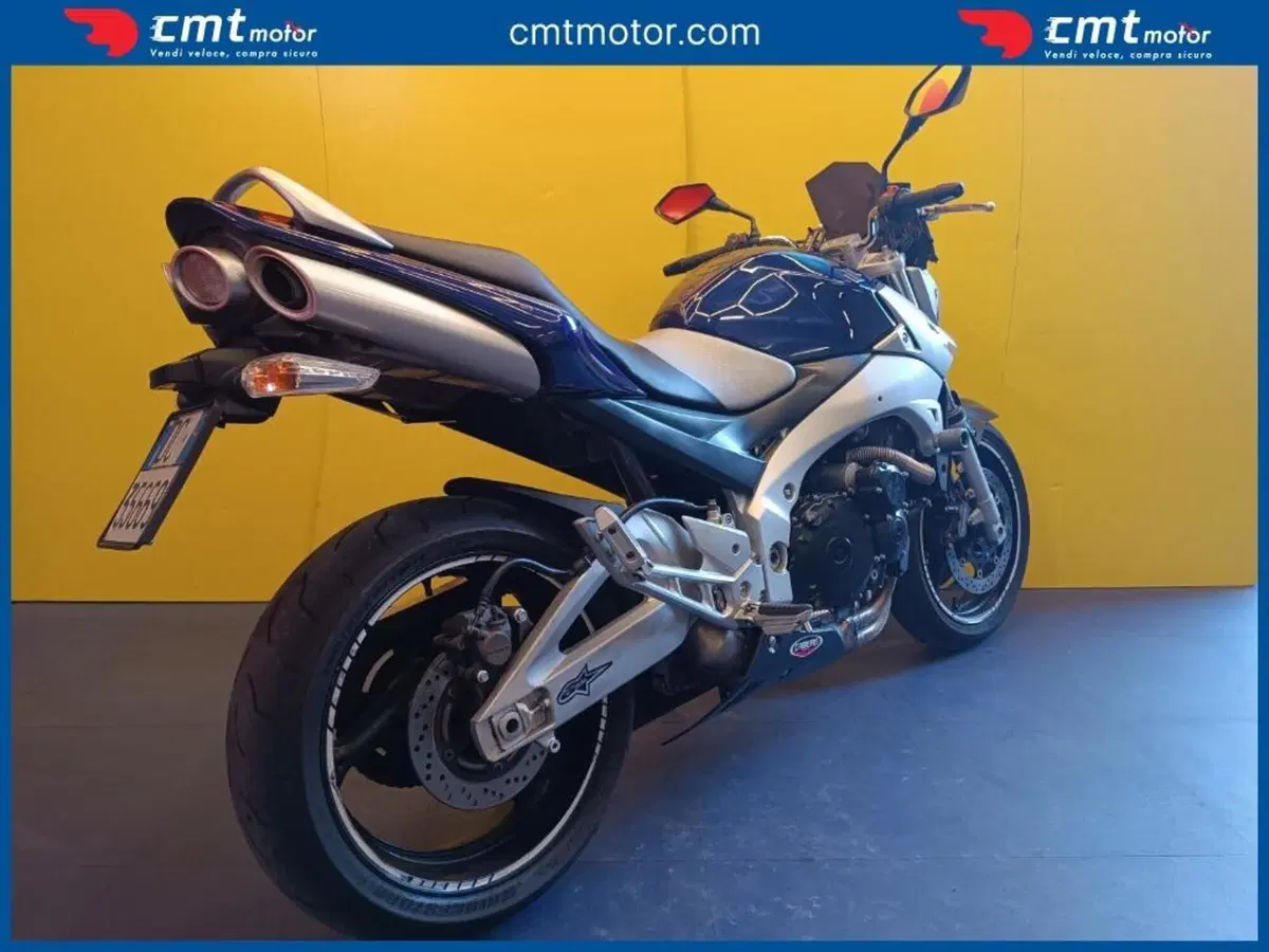 Suzuki GSR 600 (2006 - 11) (4)