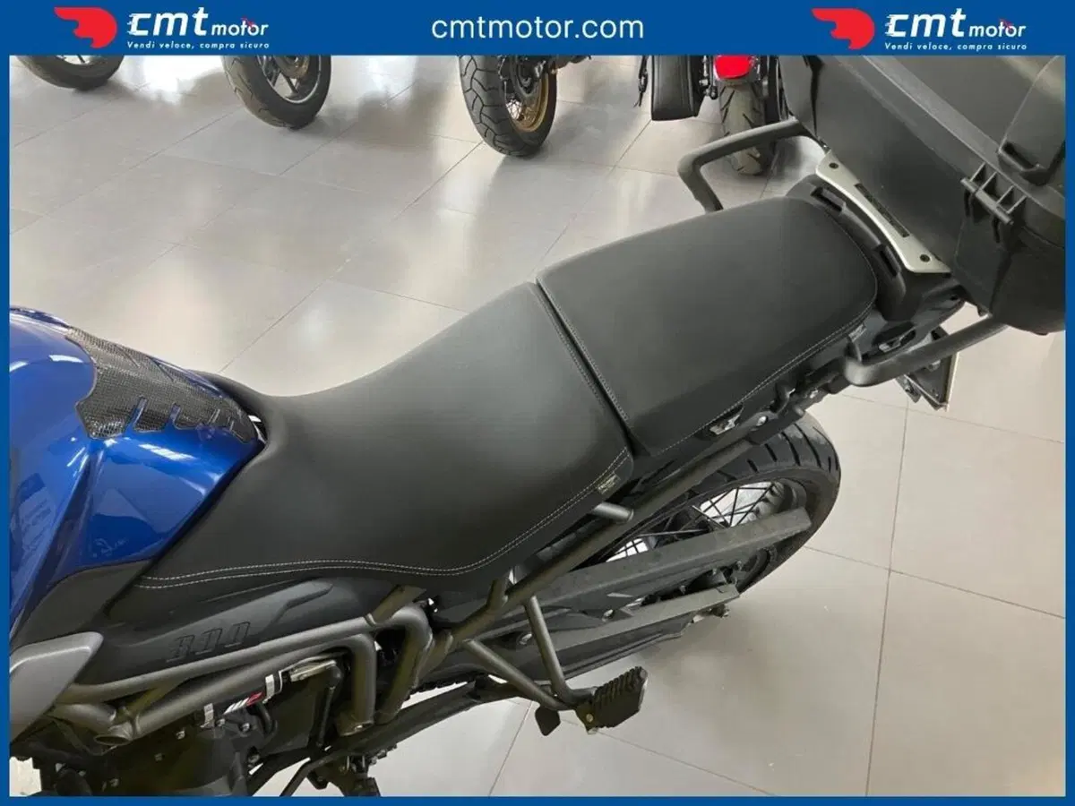 Triumph Tiger 800 XCx (2017 - 18) (7)