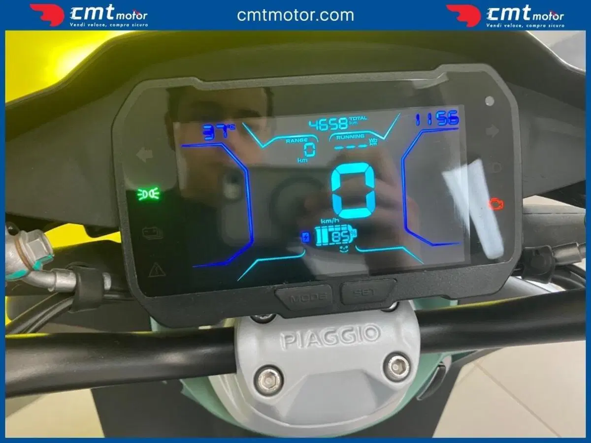 Piaggio 1 Active (2022 - 26) (5)