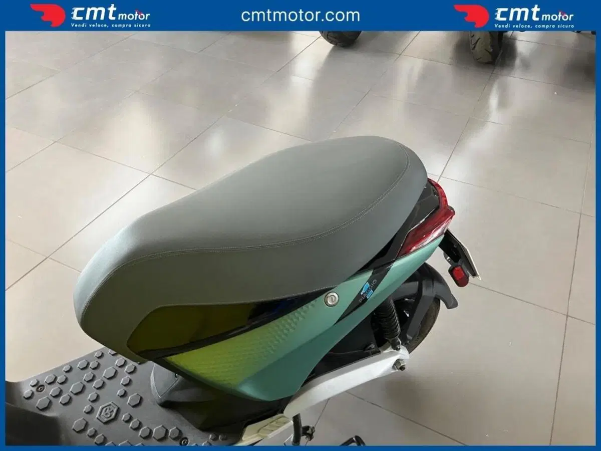 Piaggio 1 Active (2022 - 26) (7)