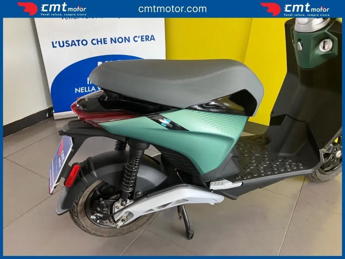 Piaggio 1 Active (2022 - 26) (8)
