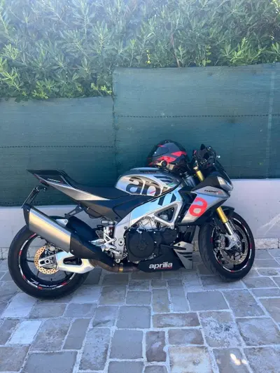 Aprilia Tuono V4 (2021 - 24) usata