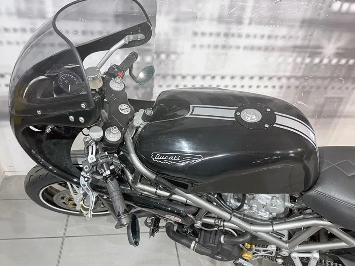 Ducati ST4 (1999 - 02) (9)