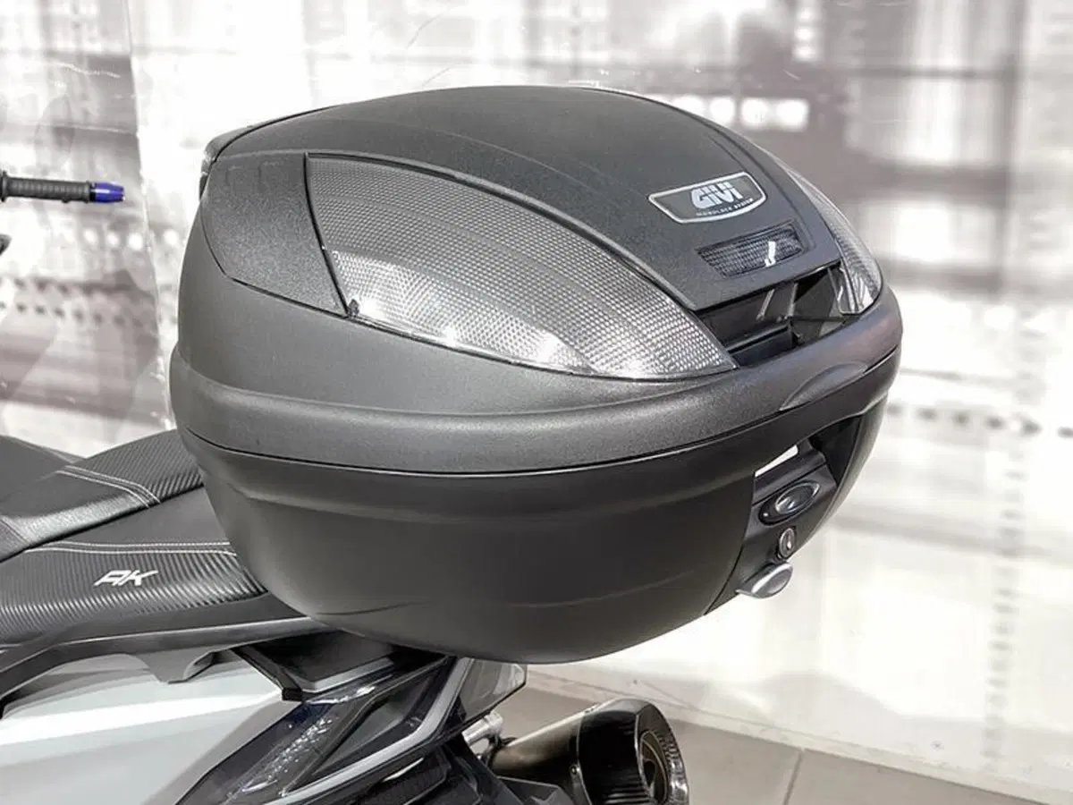 Kymco AK 550 (2017 - 19) (9)
