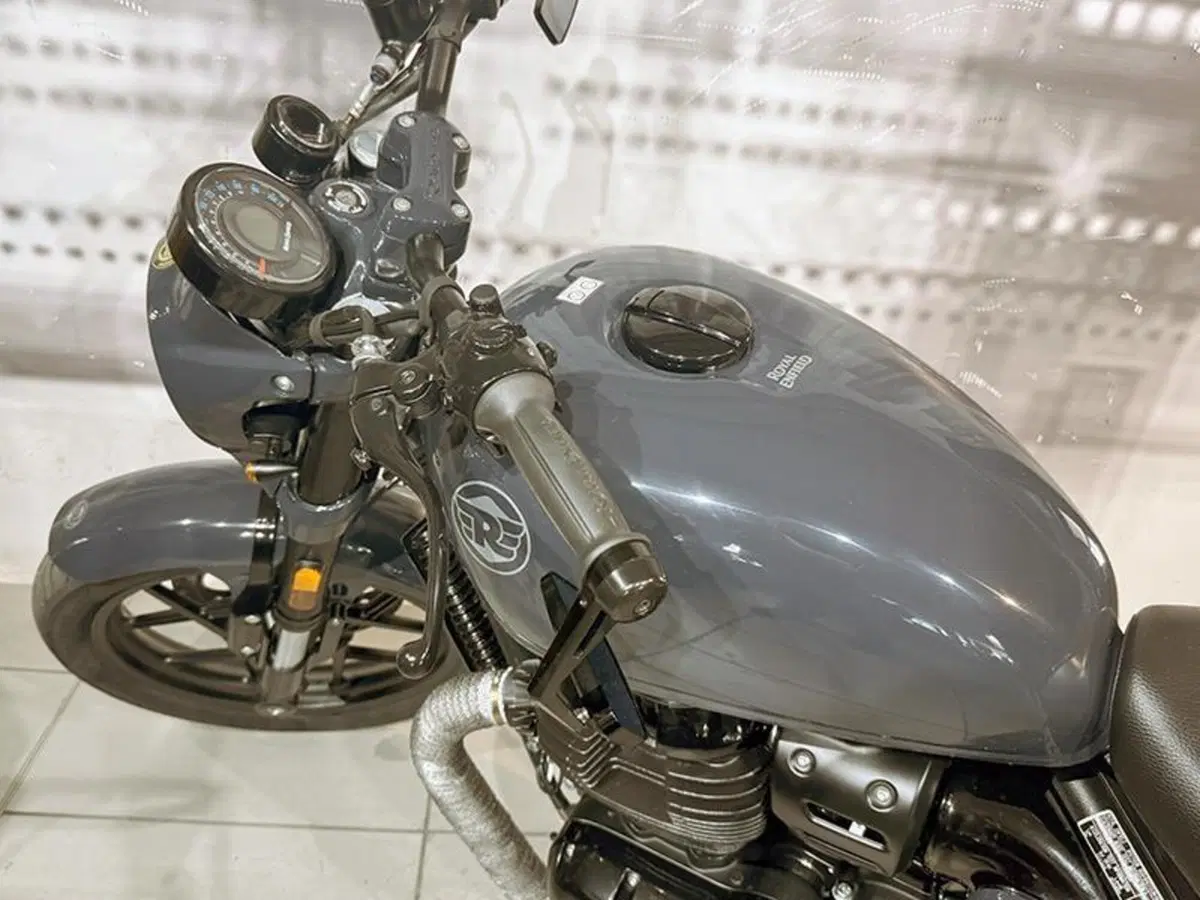 Royal Enfield Shotgun 650 (2024 - 26) (9)