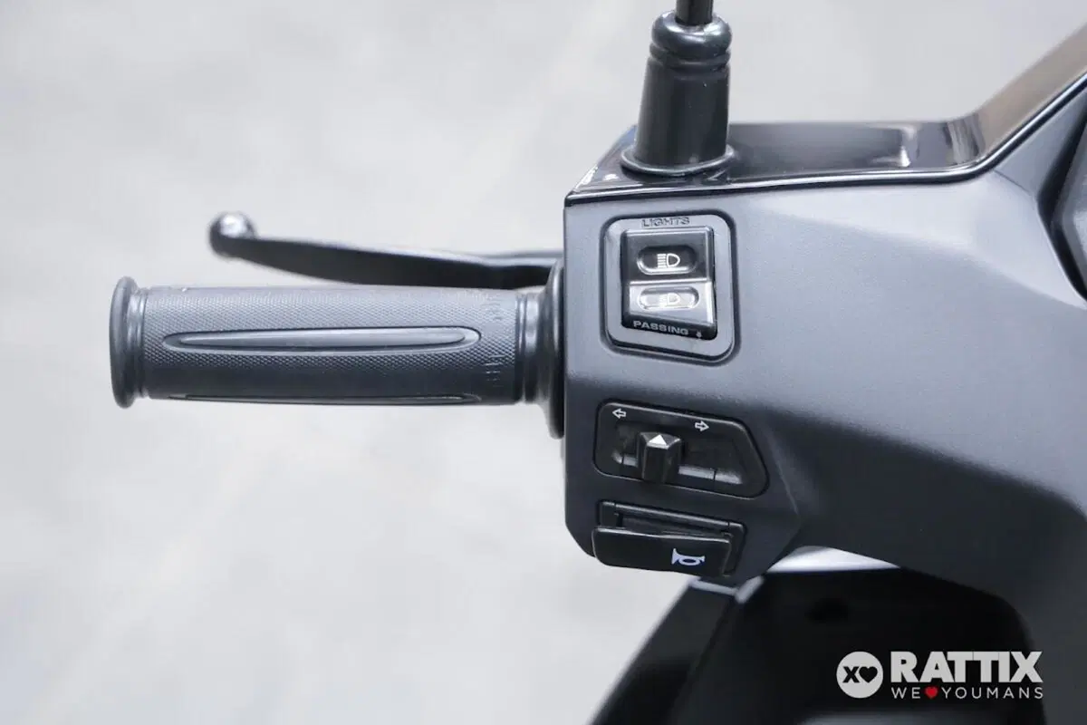 Peugeot Tweet 125 FL Active (2025 - 26) (13)
