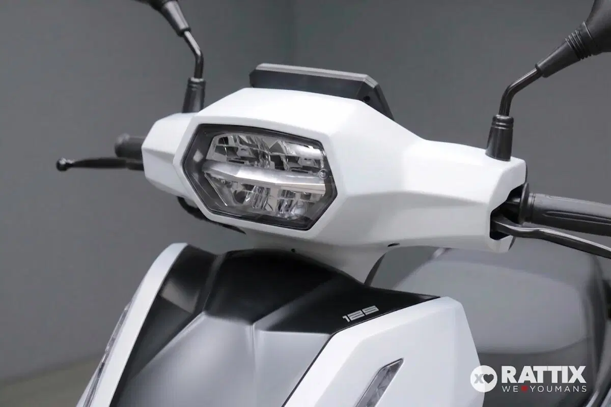 Peugeot Tweet 125 FL Active (2025 - 26) (7)