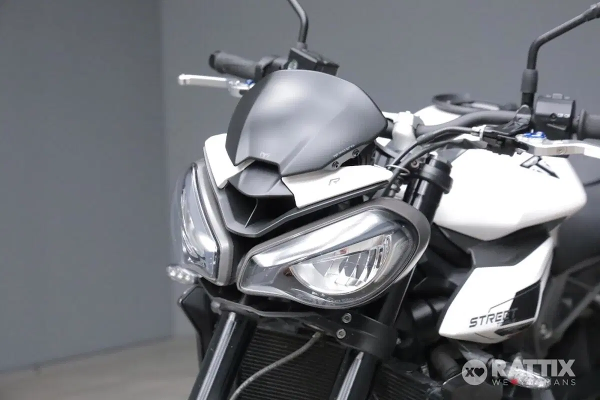 Triumph Street Triple 765 R (2023 - 26) (6)