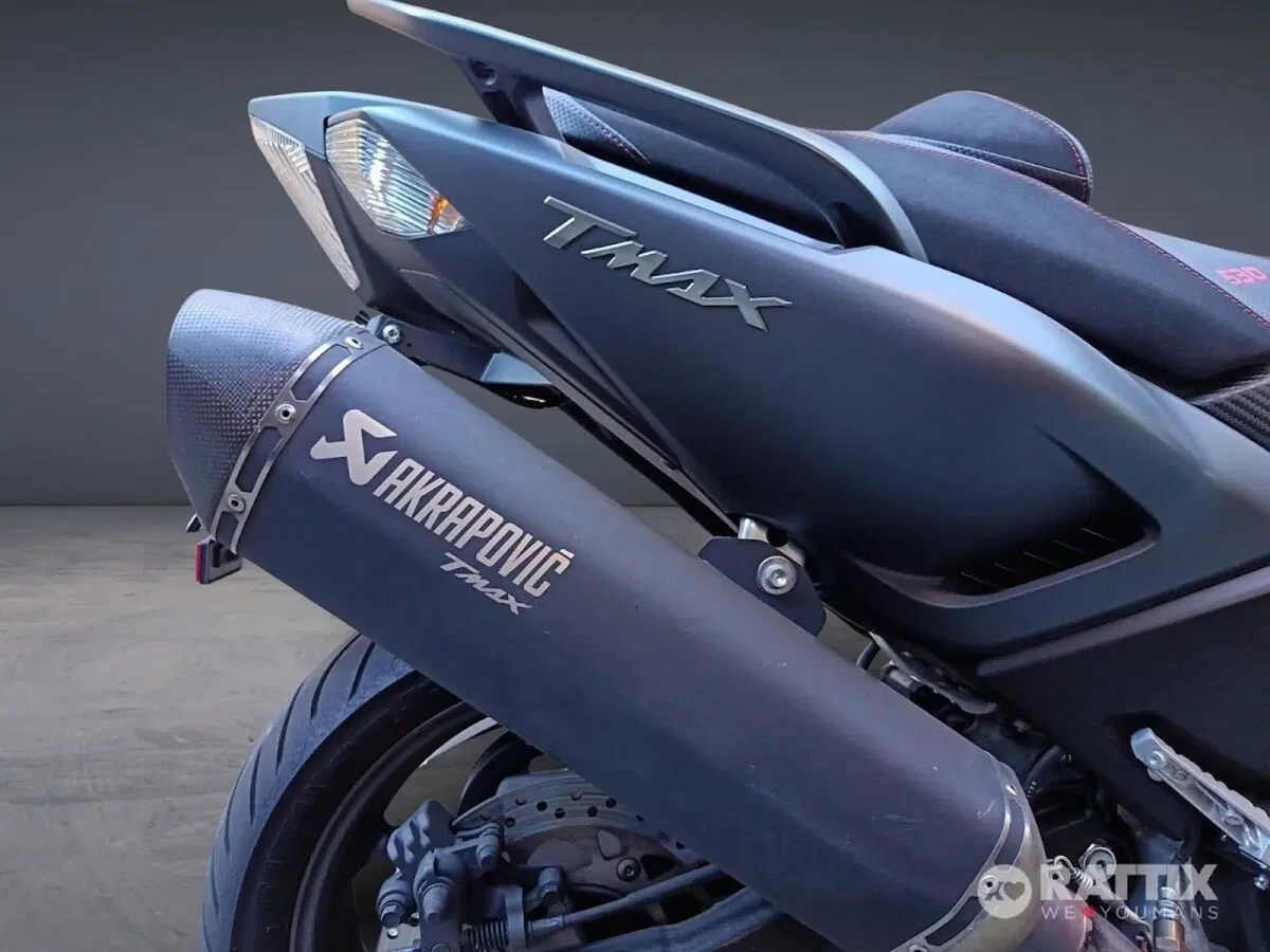 Yamaha T-Max 530 (2012 - 14) (8)