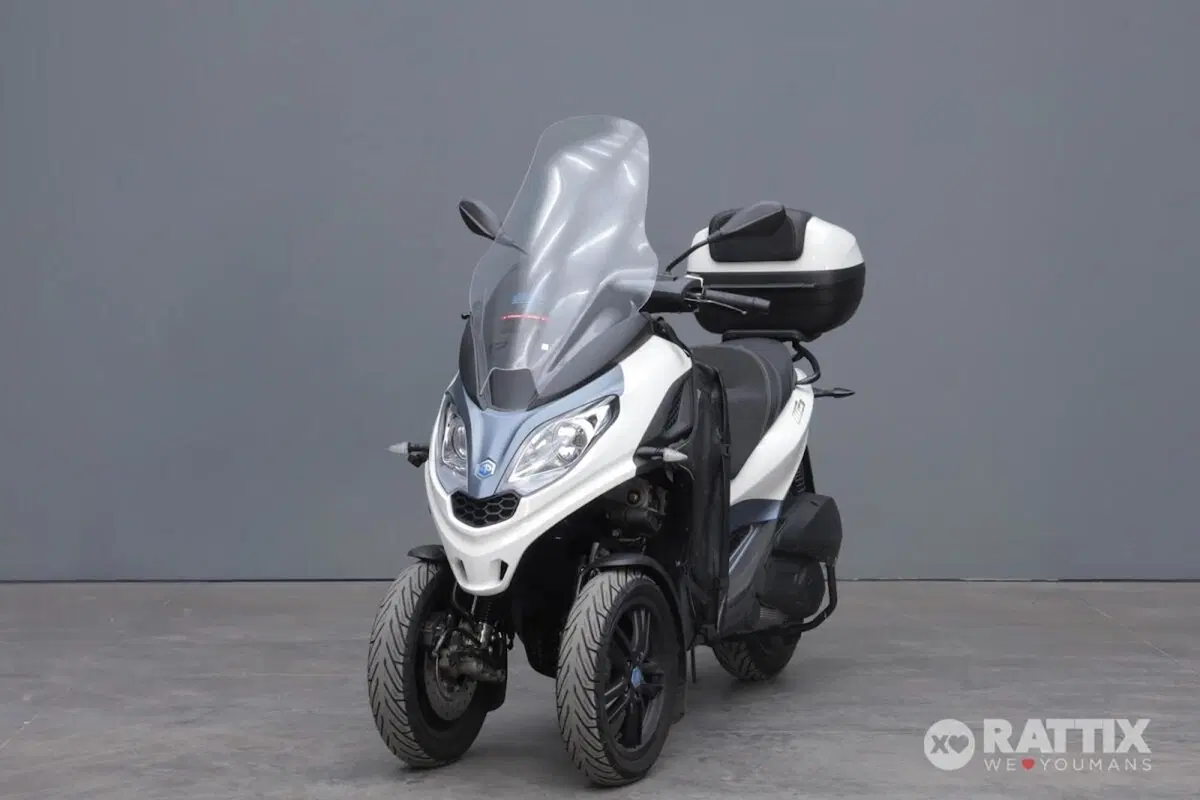 Piaggio MP3 300 ABS Hpe (2021 - 24) (2)