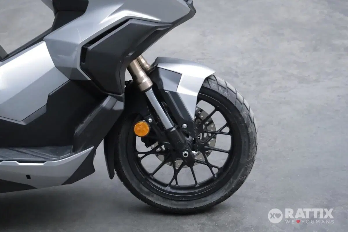 Honda ADV 350 (2022 - 24) (9)