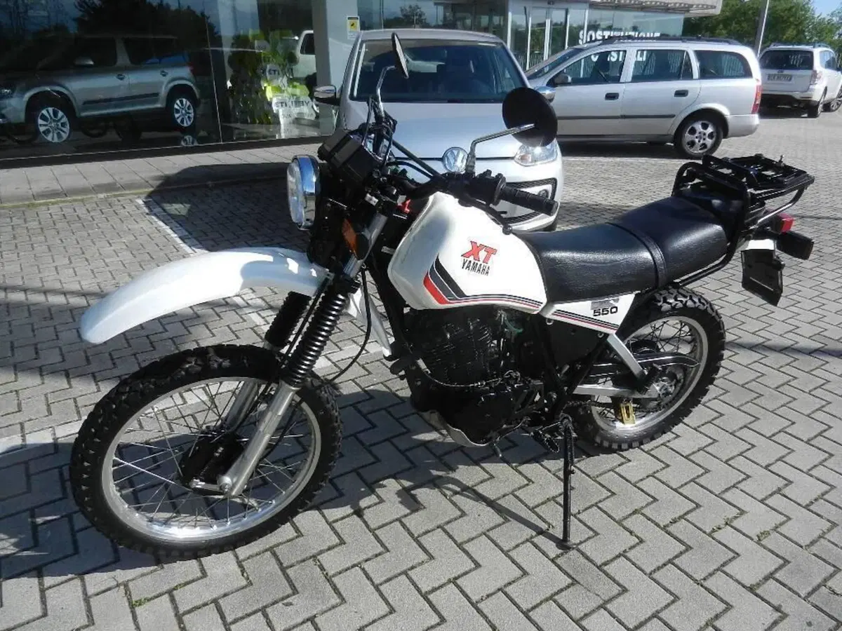 Yamaha XT 550