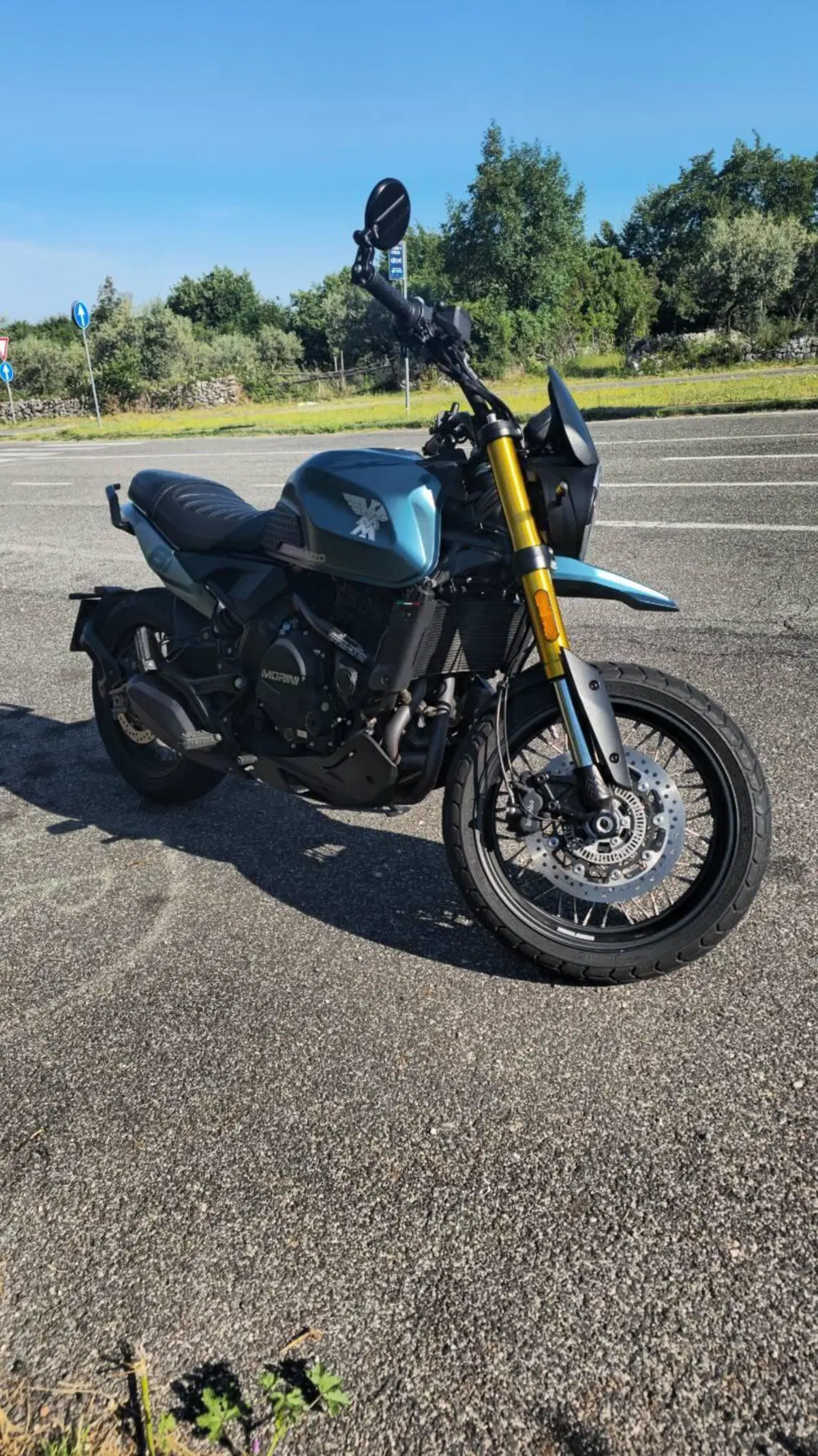 Moto Morini SEIEMMEZZO SCR (2022 - 26) (3)