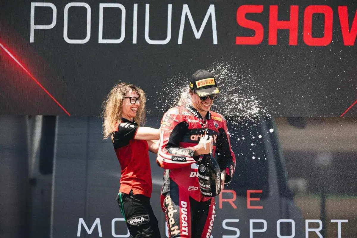 SBK 2026. GP d’Aragona. Nicolò Bulega in pole position al Motorland (6)