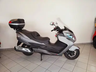 Suzuki Burgman AN 400 Lux (2012 - 16) usata