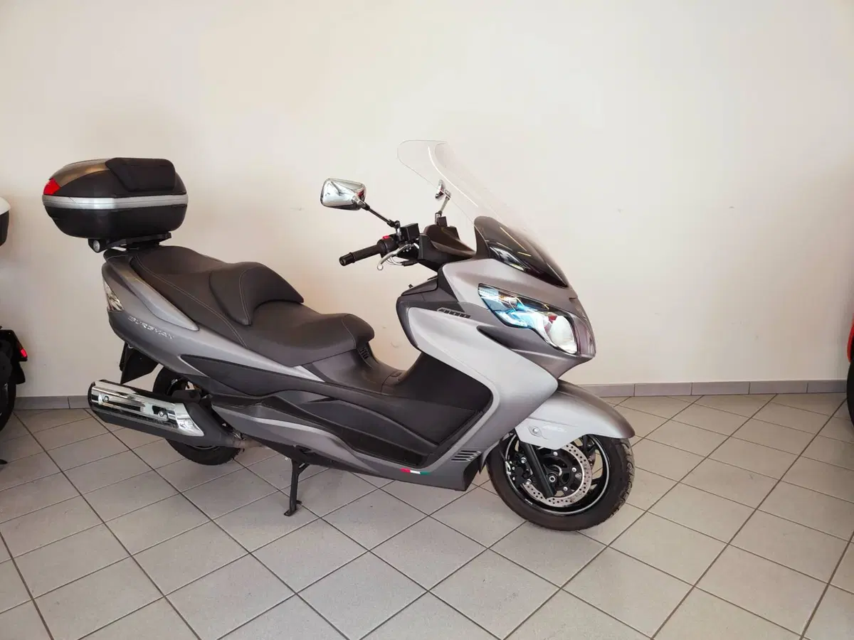 Suzuki Burgman AN 400 Lux (2012 - 16) (2)
