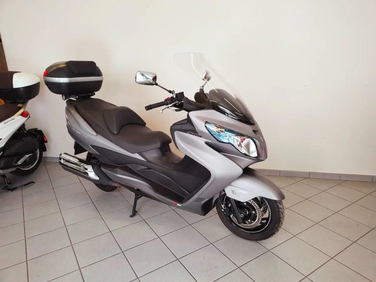 Suzuki Burgman AN 400 Lux (2012 - 16) (3)