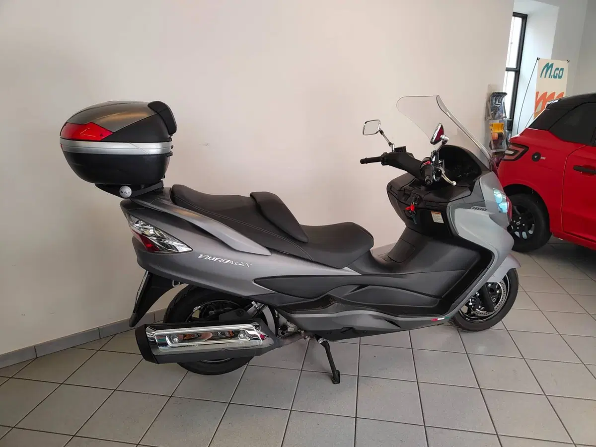 Suzuki Burgman AN 400 Lux (2012 - 16) (9)