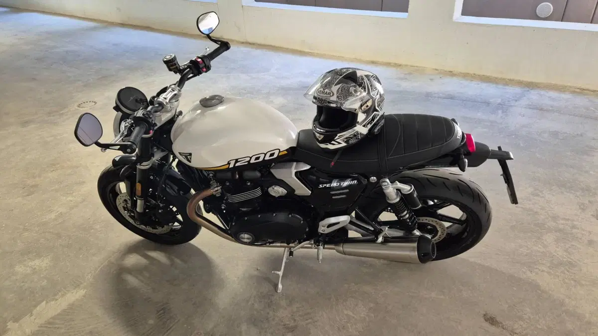 Triumph Speed Twin 1200 (2025 - 26) (2)