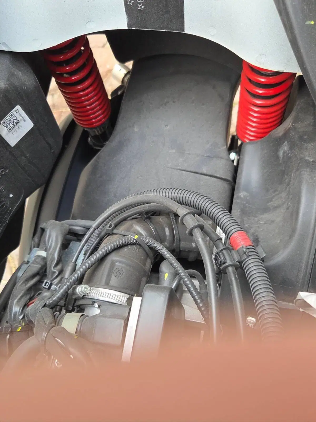 Vespa GTS 300 Super (2023 - 24) (11)