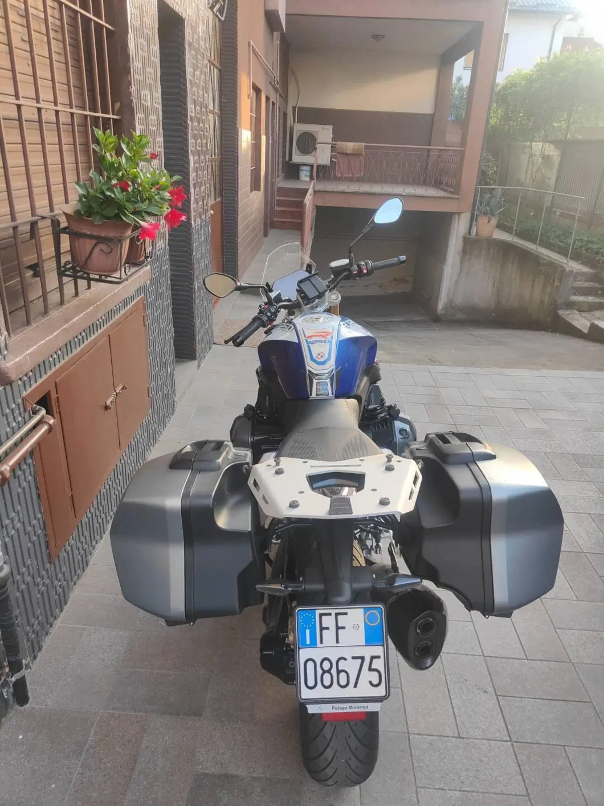 Bmw R 1250 R (2021 - 25) (4)