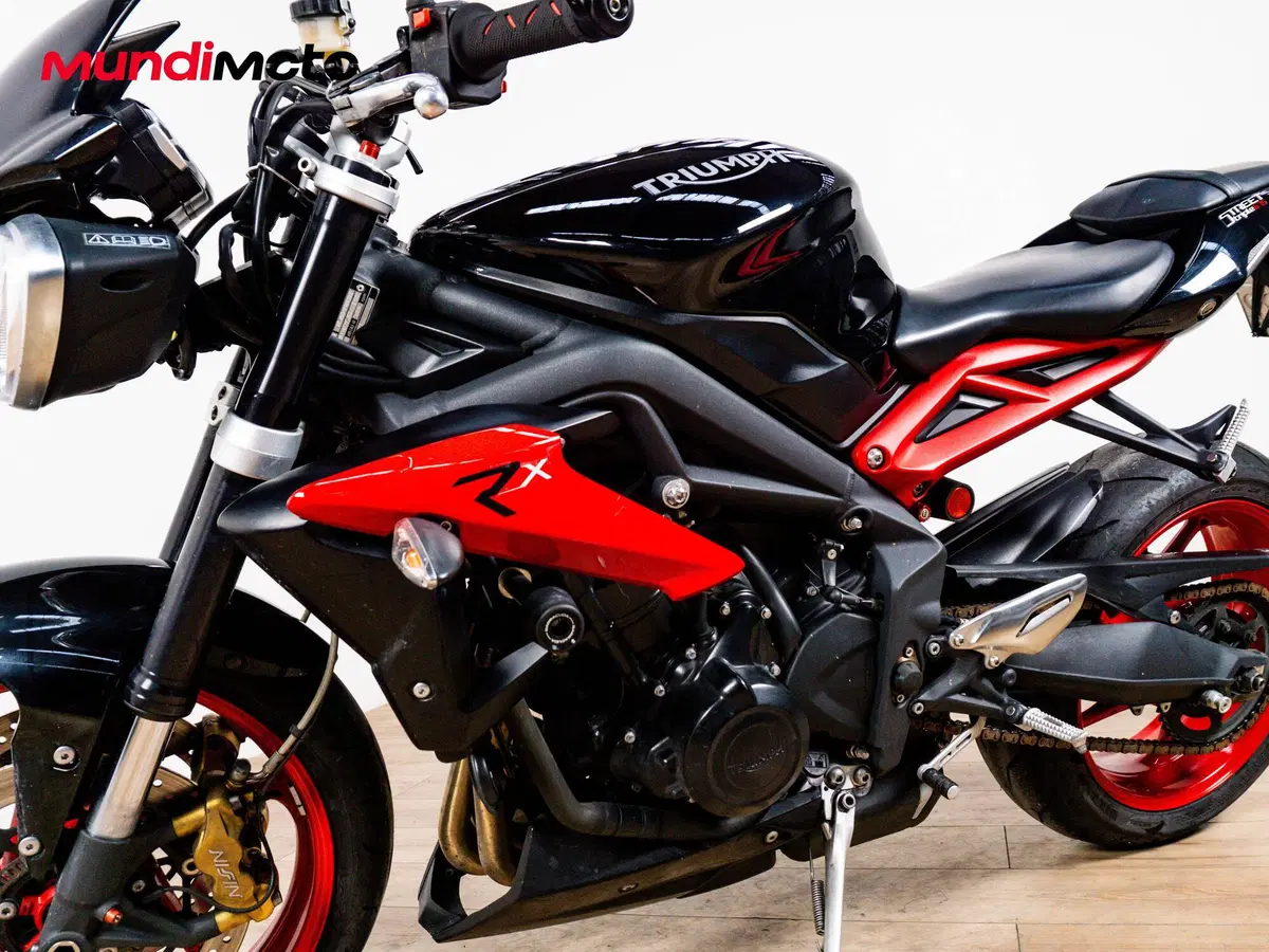 Triumph Street Triple RX ABS (2016 - 17) (7)