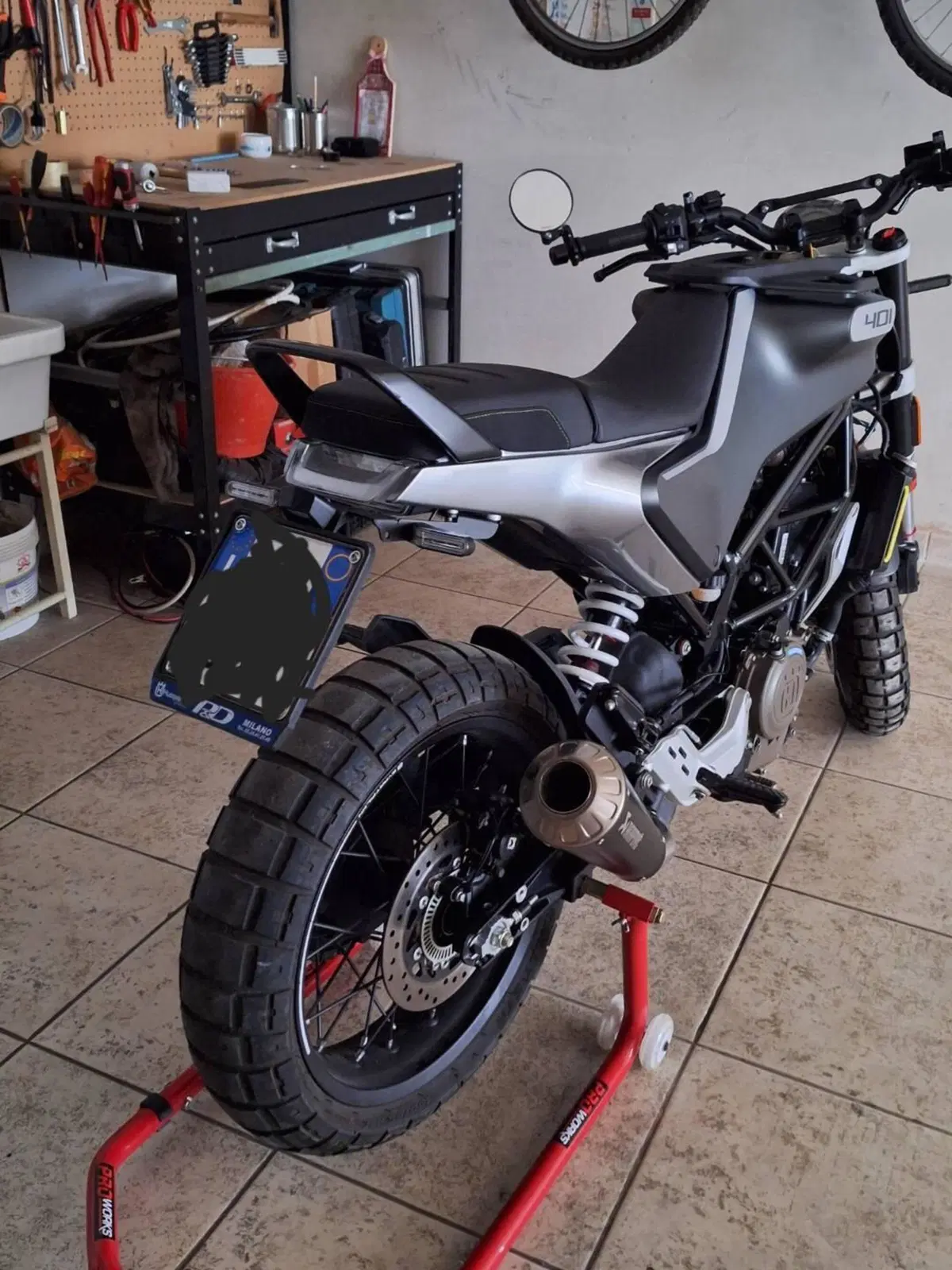 Husqvarna Svartpilen 401 (2020) (4)