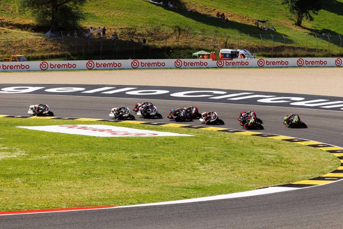 La prima europea della H-D Bagger World Cup. Gutierrez e Iannone. È il delirio [VIDEO] (13)