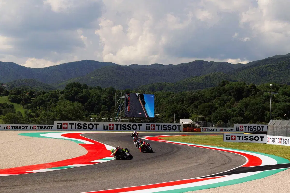 La prima europea della H-D Bagger World Cup. Gutierrez e Iannone. È il delirio [VIDEO] (10)