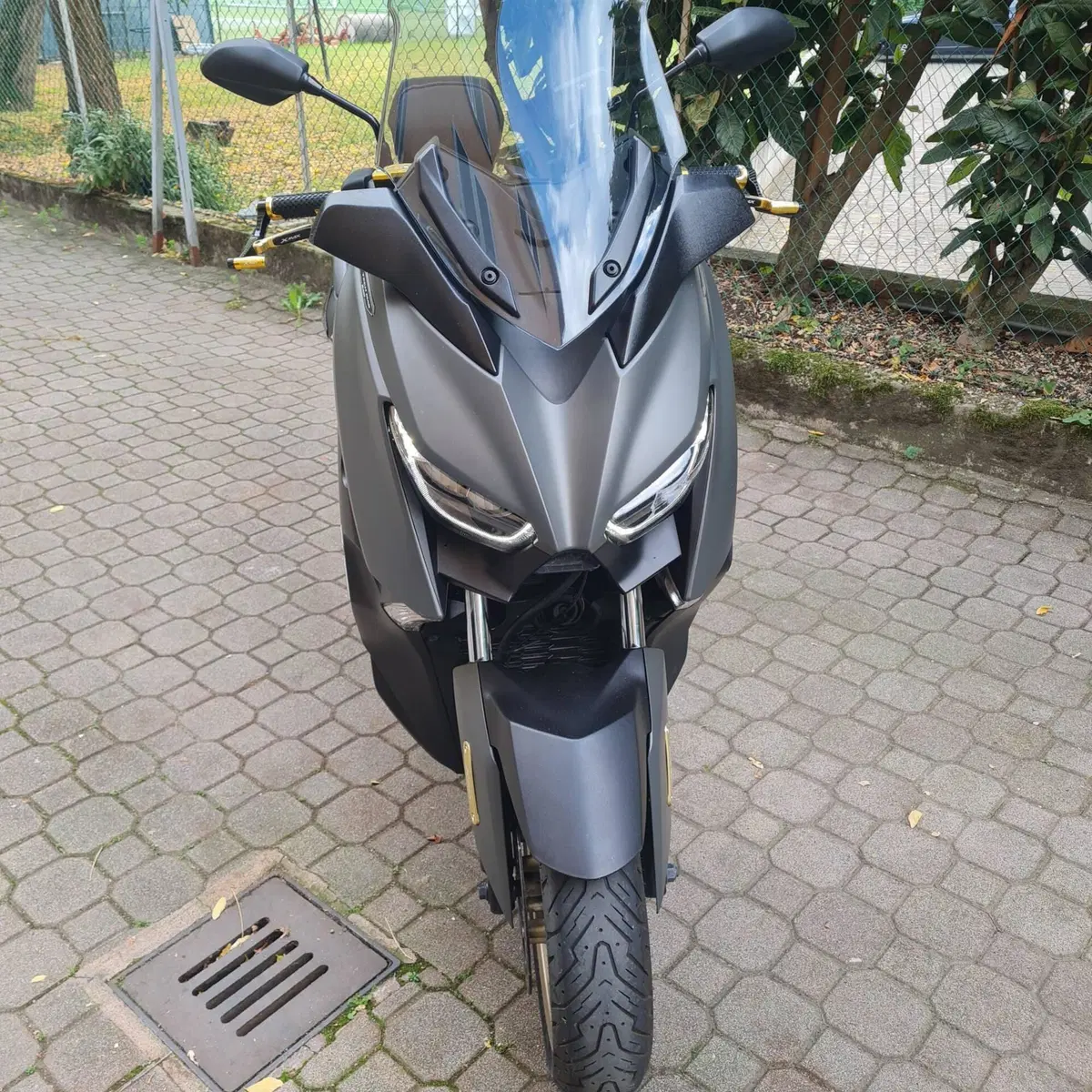 Yamaha X-Max 125 Tech Max (2020) (4)