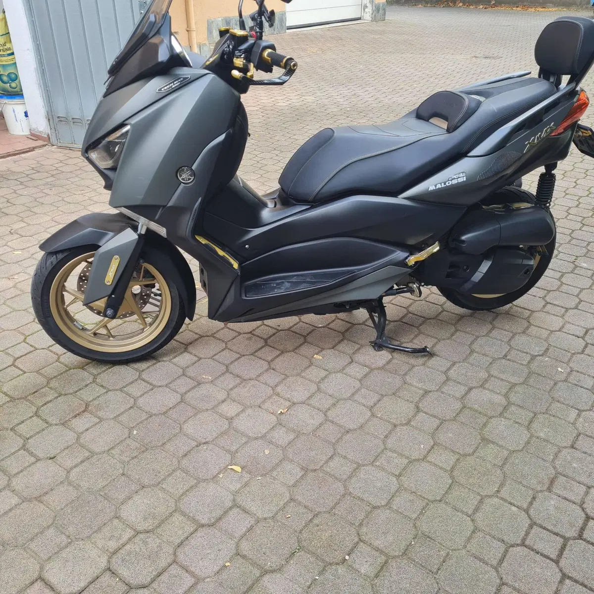 Yamaha X-Max 125 Tech Max (2020) (7)