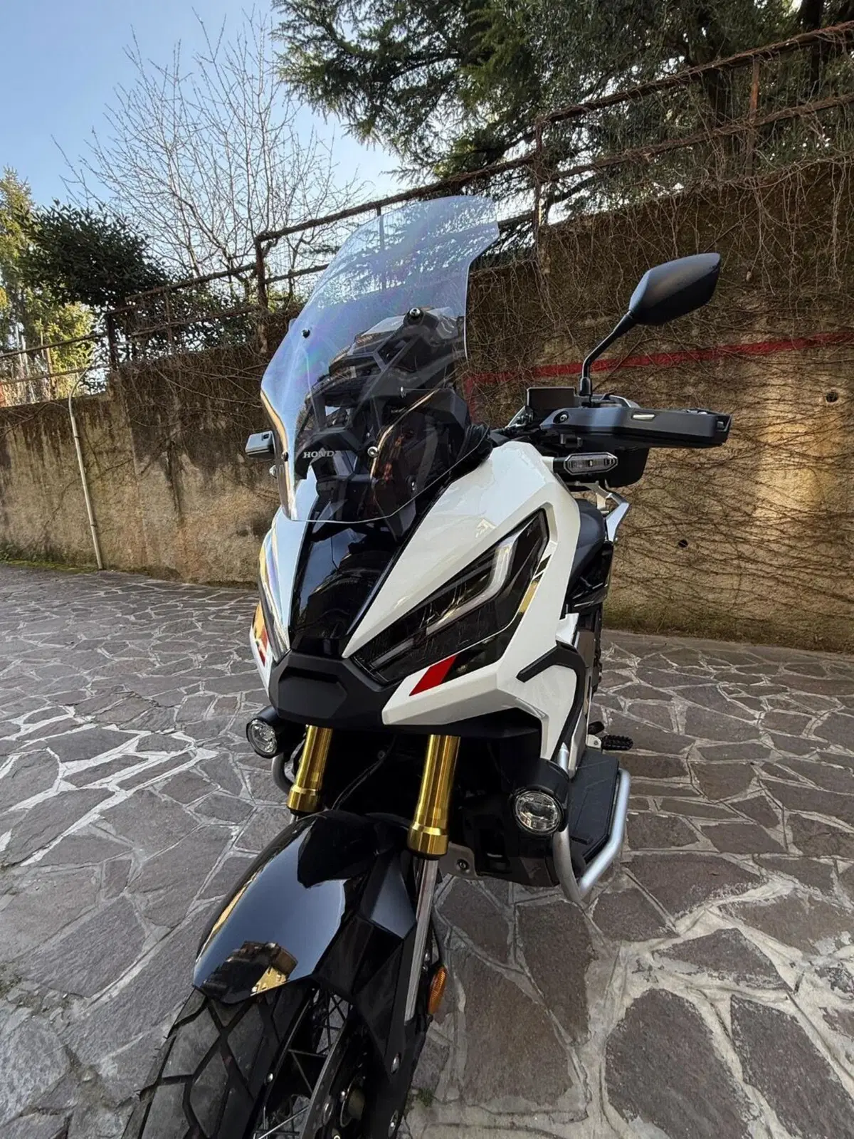 Honda X-ADV 750 DCT Gravel (2021 - 24) (2)