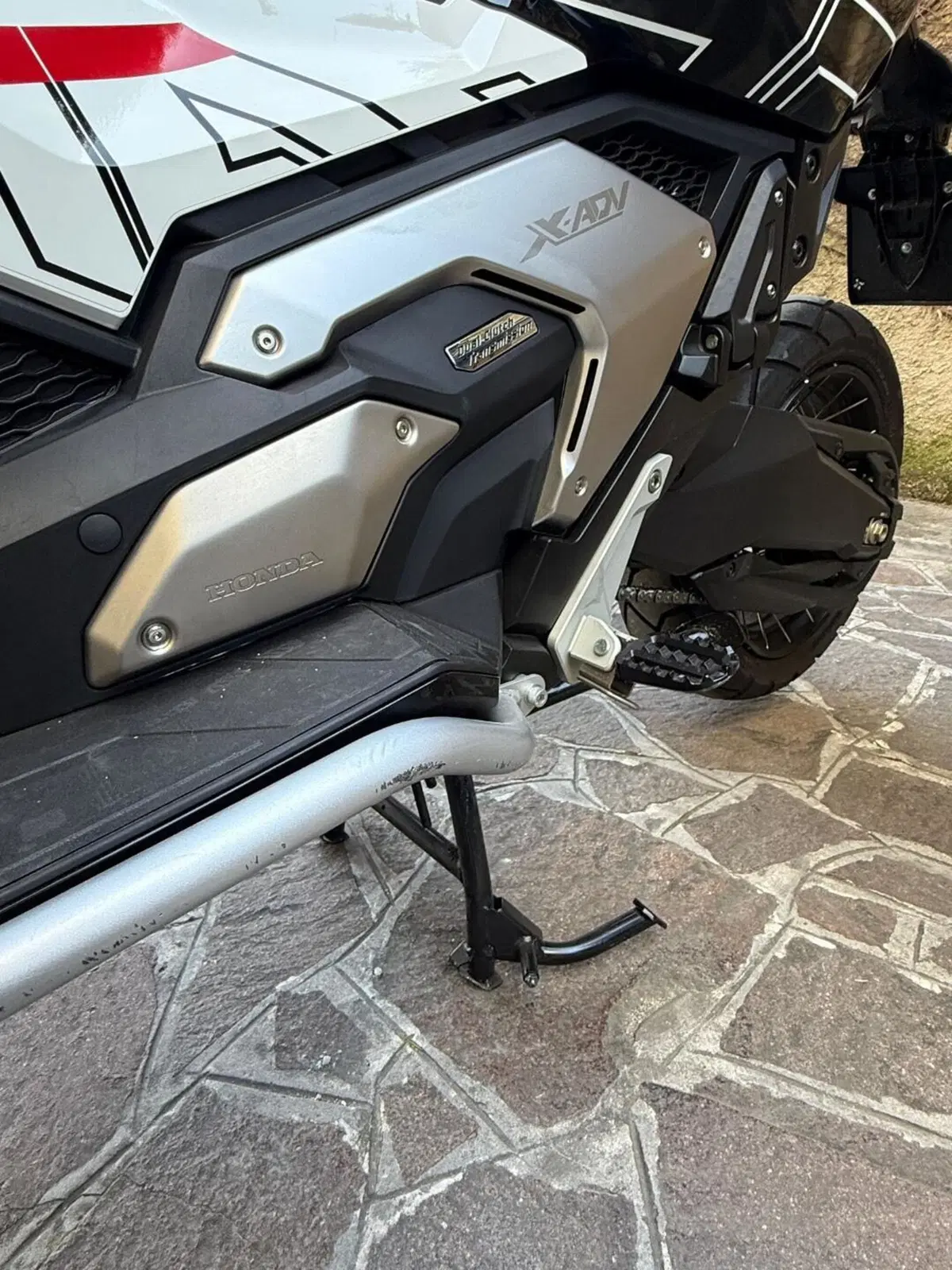 Honda X-ADV 750 DCT Gravel (2021 - 24) (6)