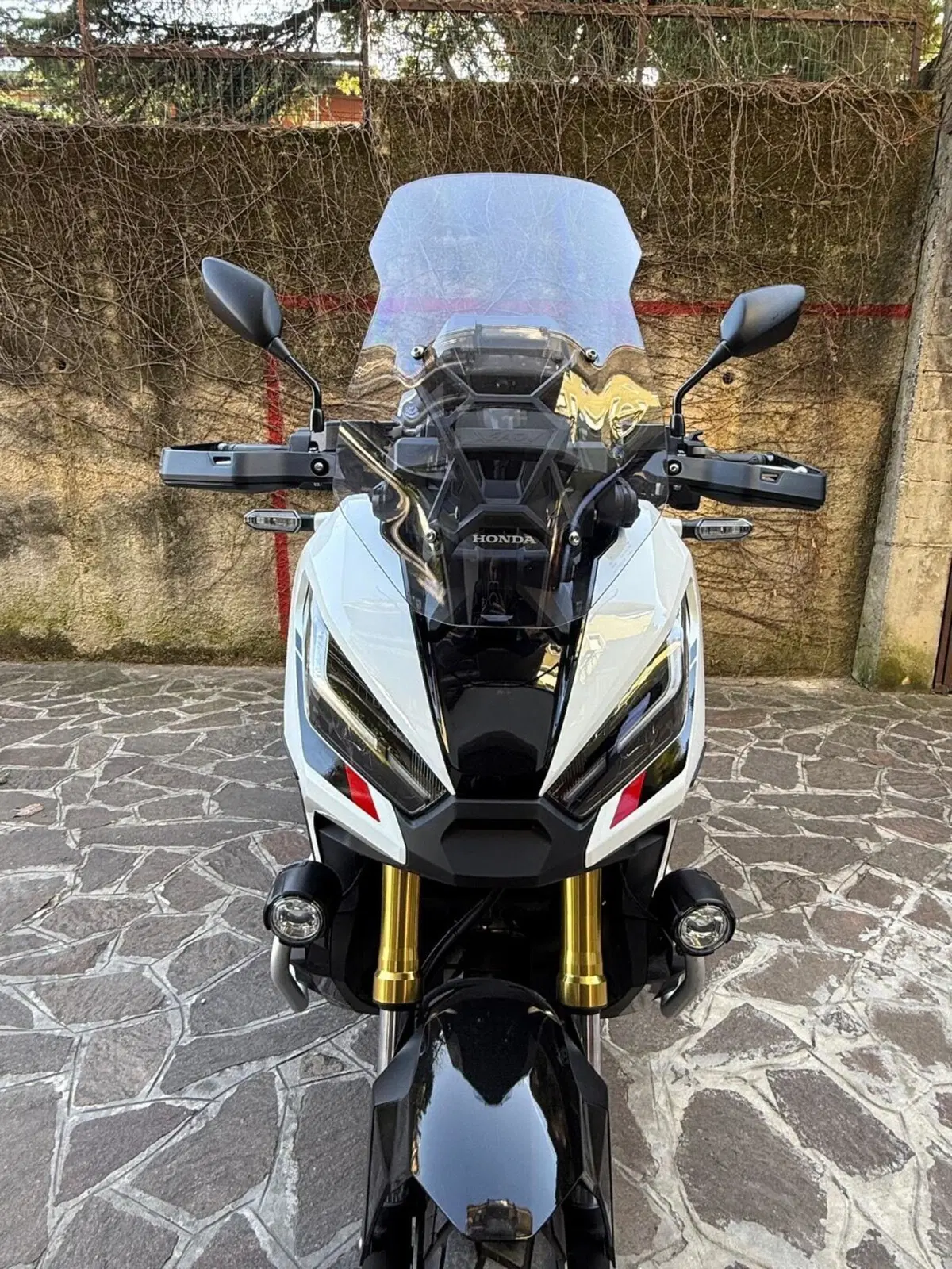 Honda X-ADV 750 DCT Gravel (2021 - 24) (11)