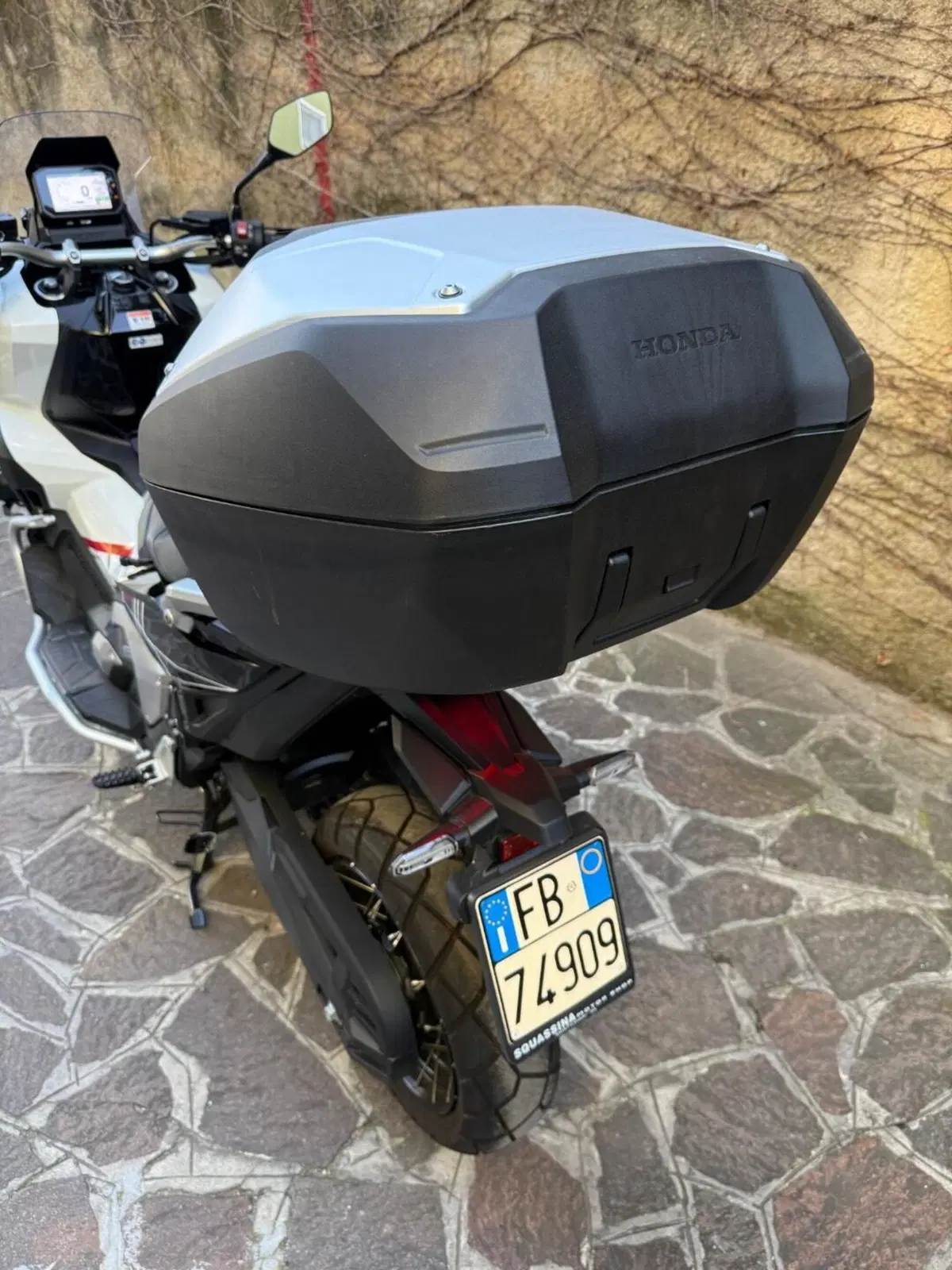 Honda X-ADV 750 DCT Gravel (2021 - 24) (12)