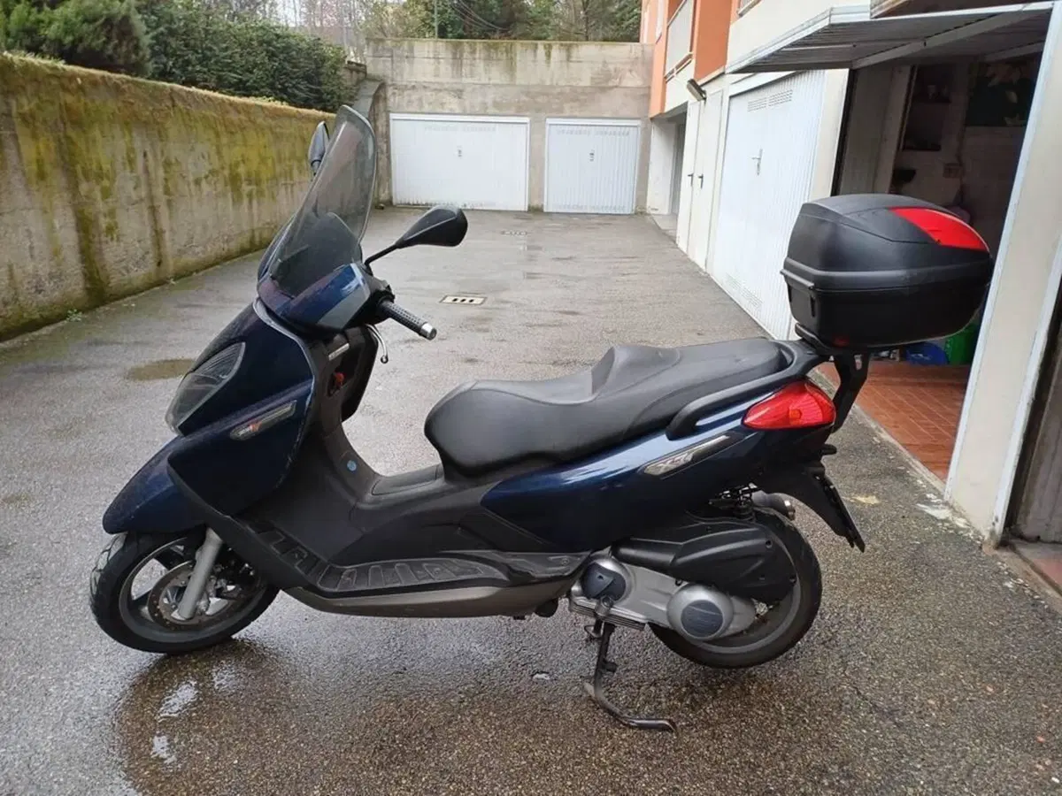 Piaggio X7 250 (2007 - 12)