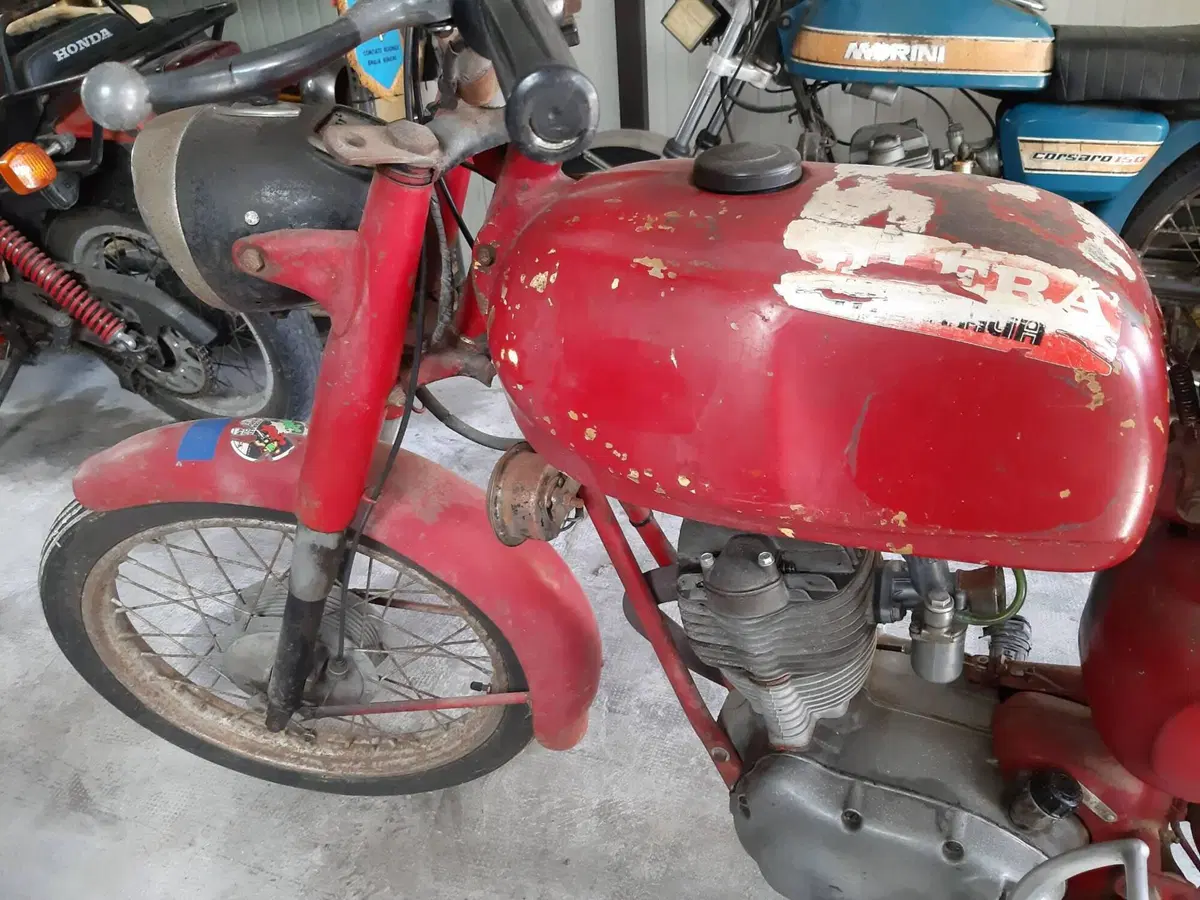 Moto Morini Morini Corsaro 125