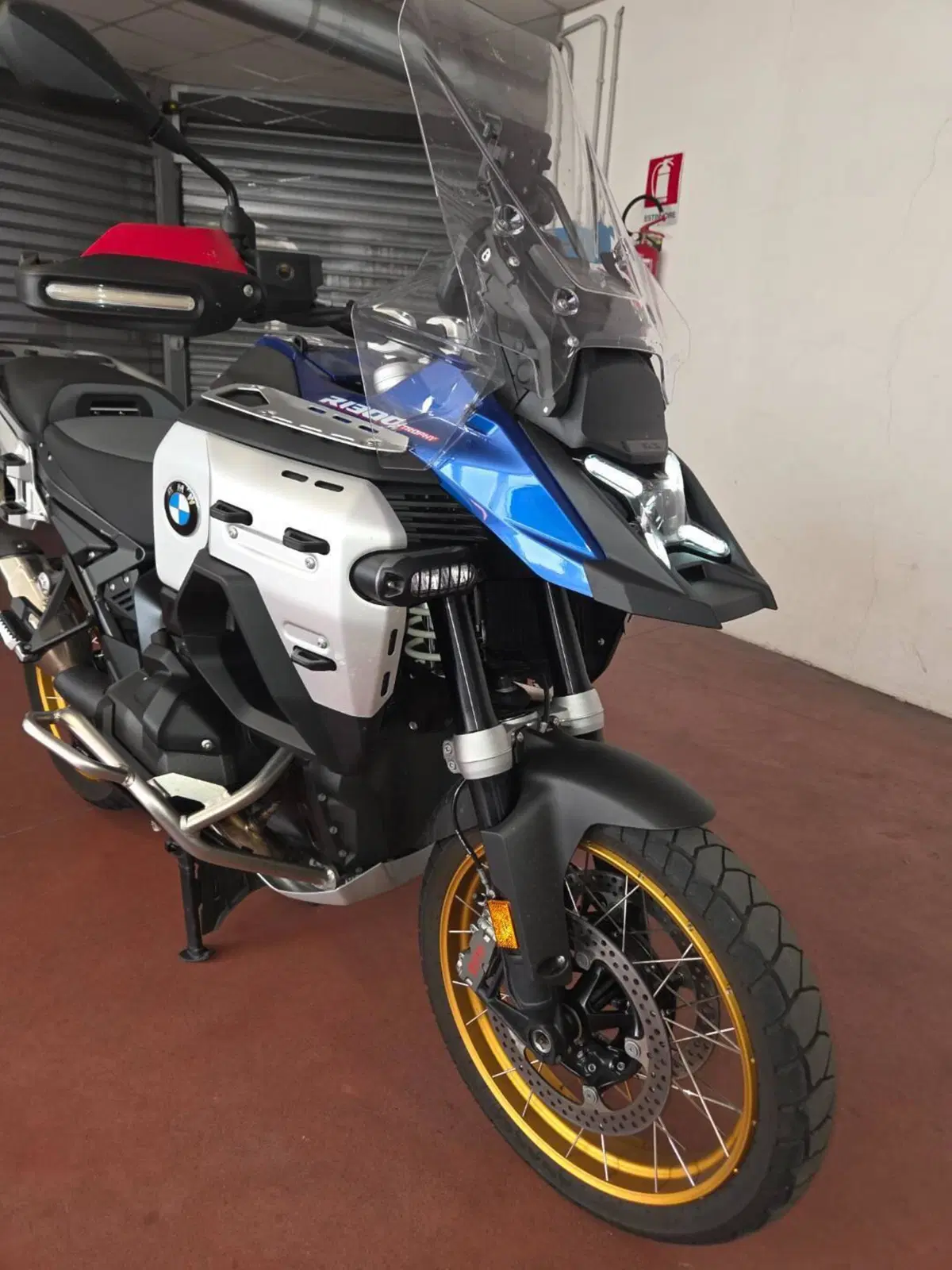 Bmw R 1300 GS Adventure Trophy (2025 - 26) (5)