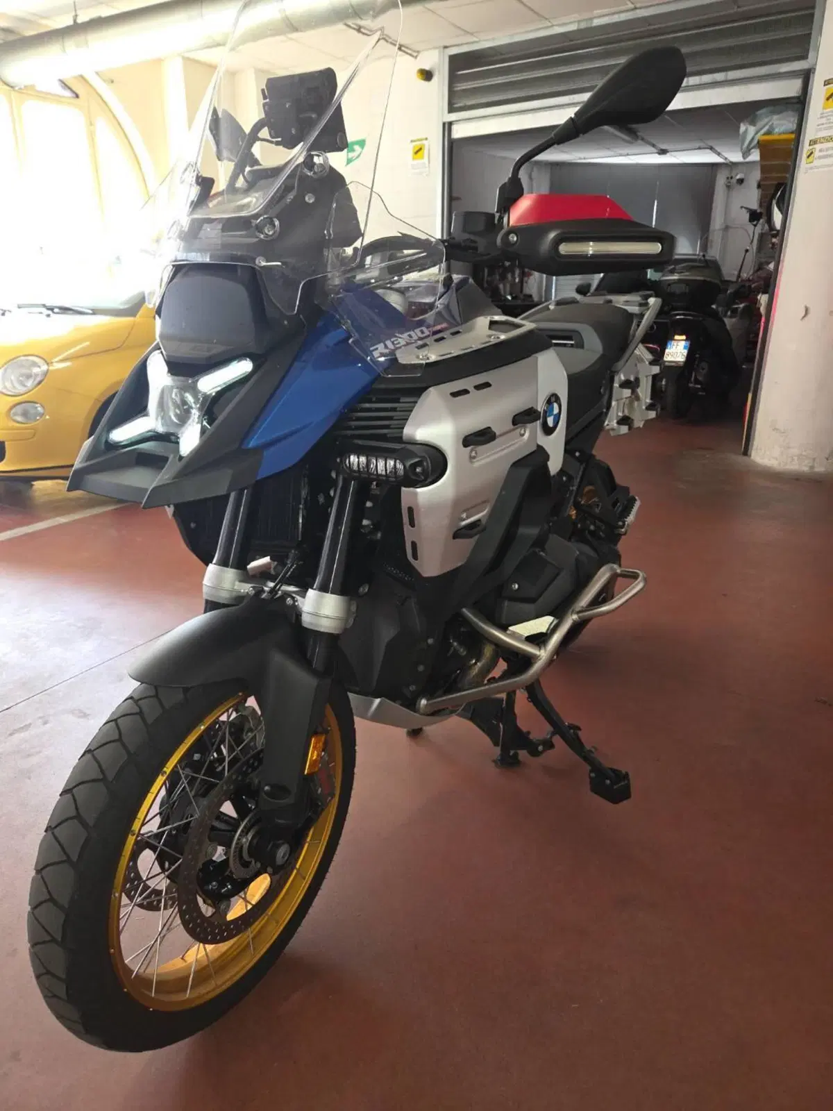 Bmw R 1300 GS Adventure Trophy (2025 - 26) (6)