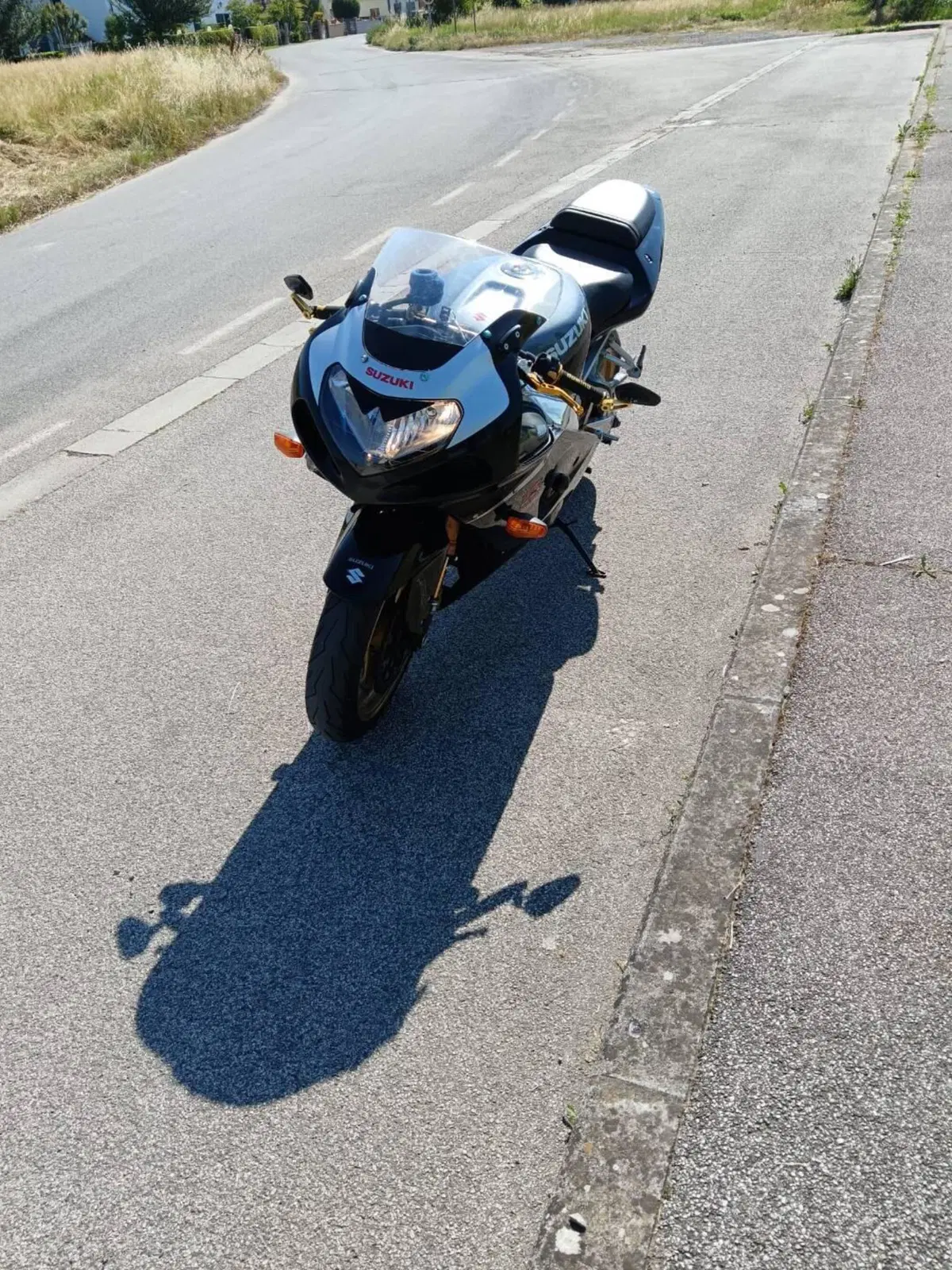 Suzuki GSX-R1000 (2000 - 02) (5)