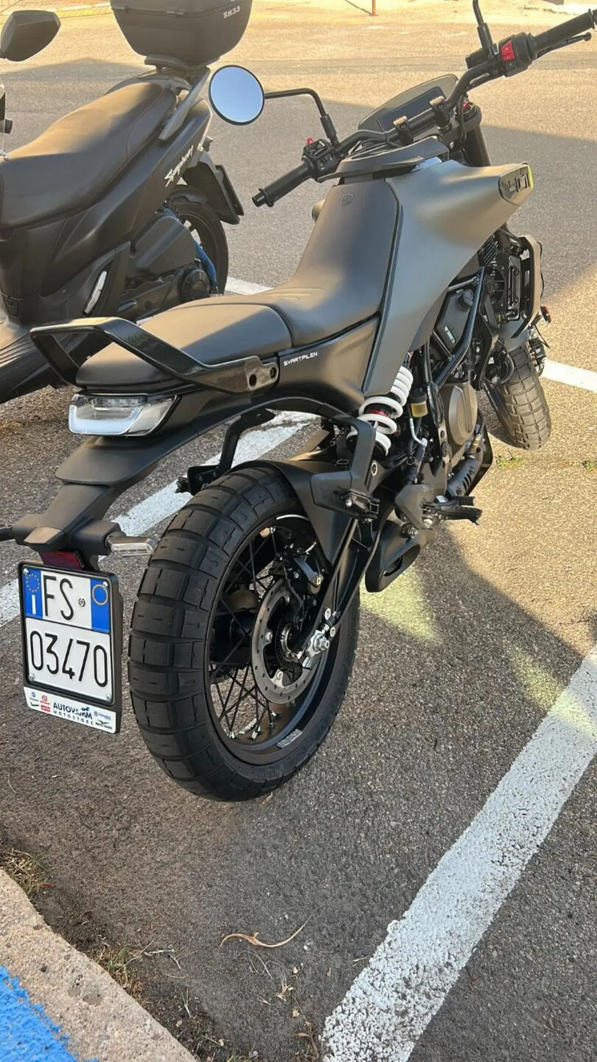 Husqvarna Svartpilen 401 (2024 - 26) (3)