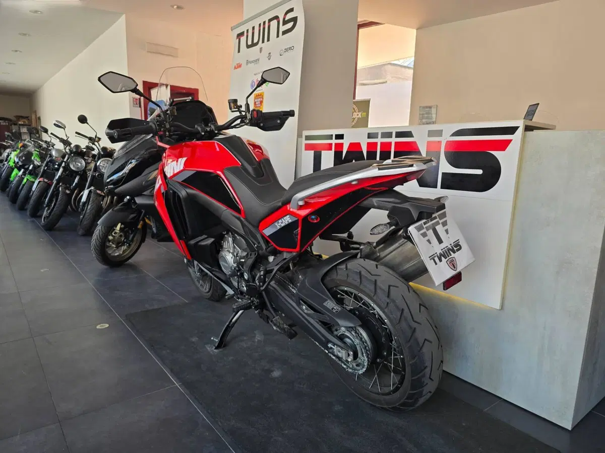 Moto Morini X-Cape 1200 (2026) (6)