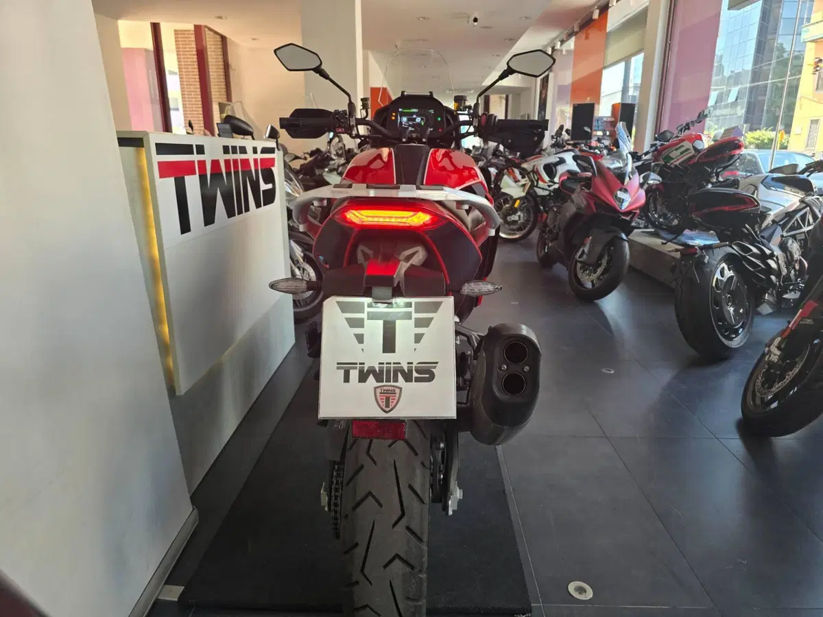 Moto Morini X-Cape 1200 (2026) (7)