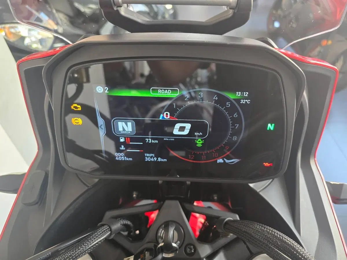 Moto Morini X-Cape 1200 (2026) (14)