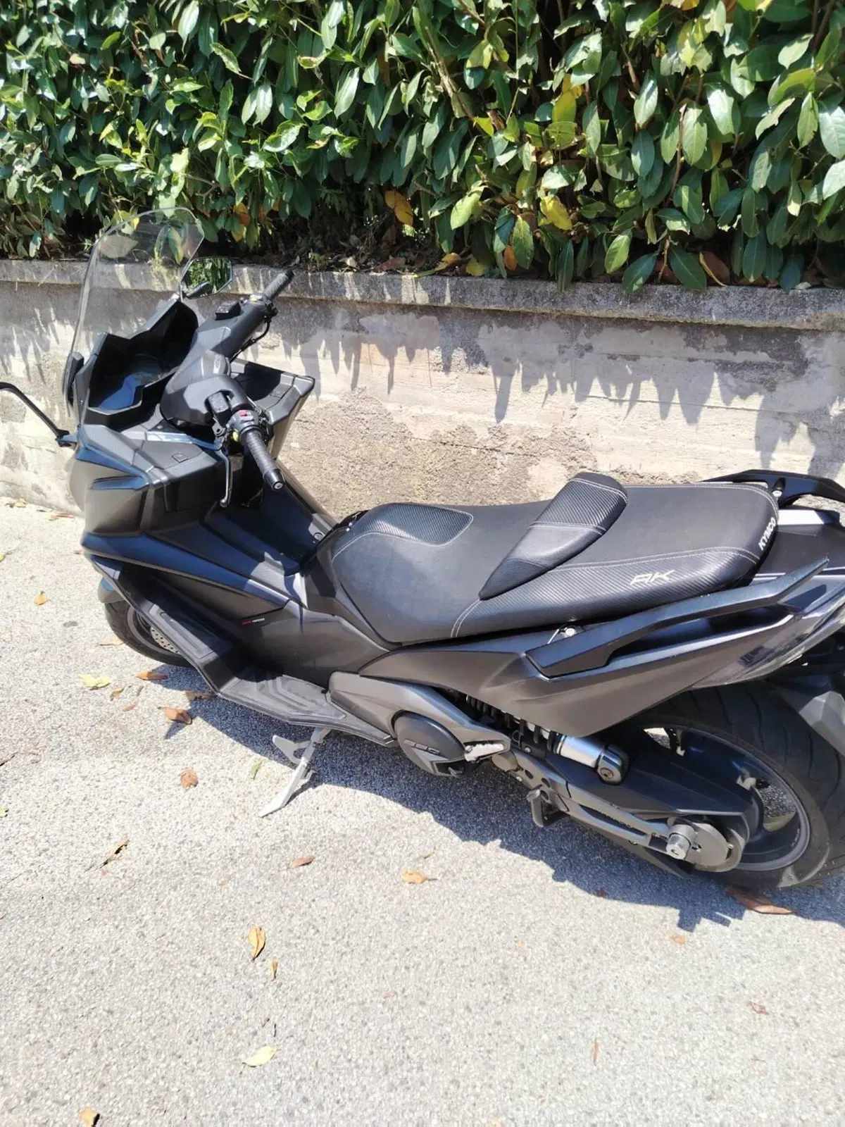 Kymco AK 550 ETS (2021 - 26) (2)