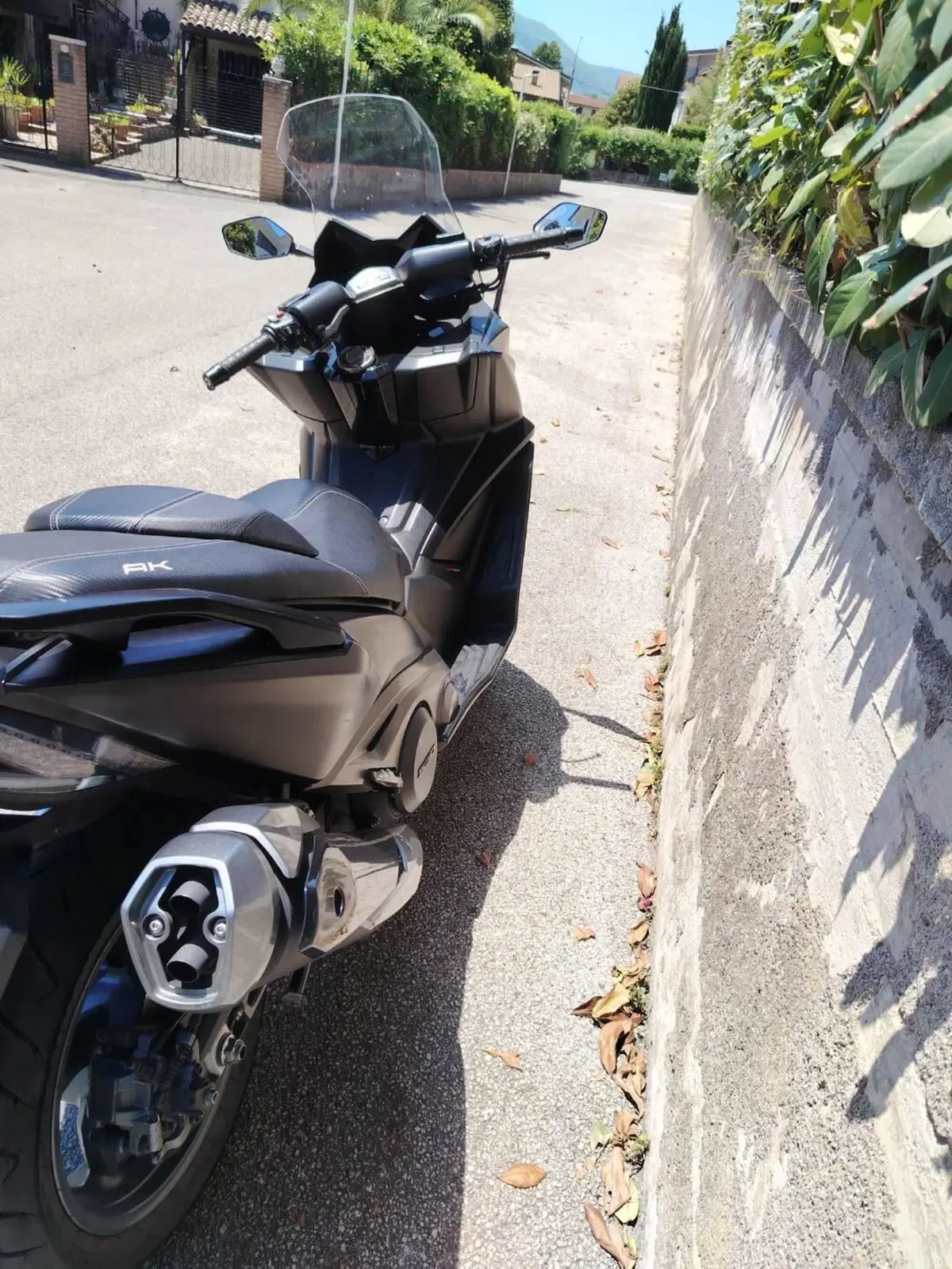 Kymco AK 550 ETS (2021 - 26) (3)