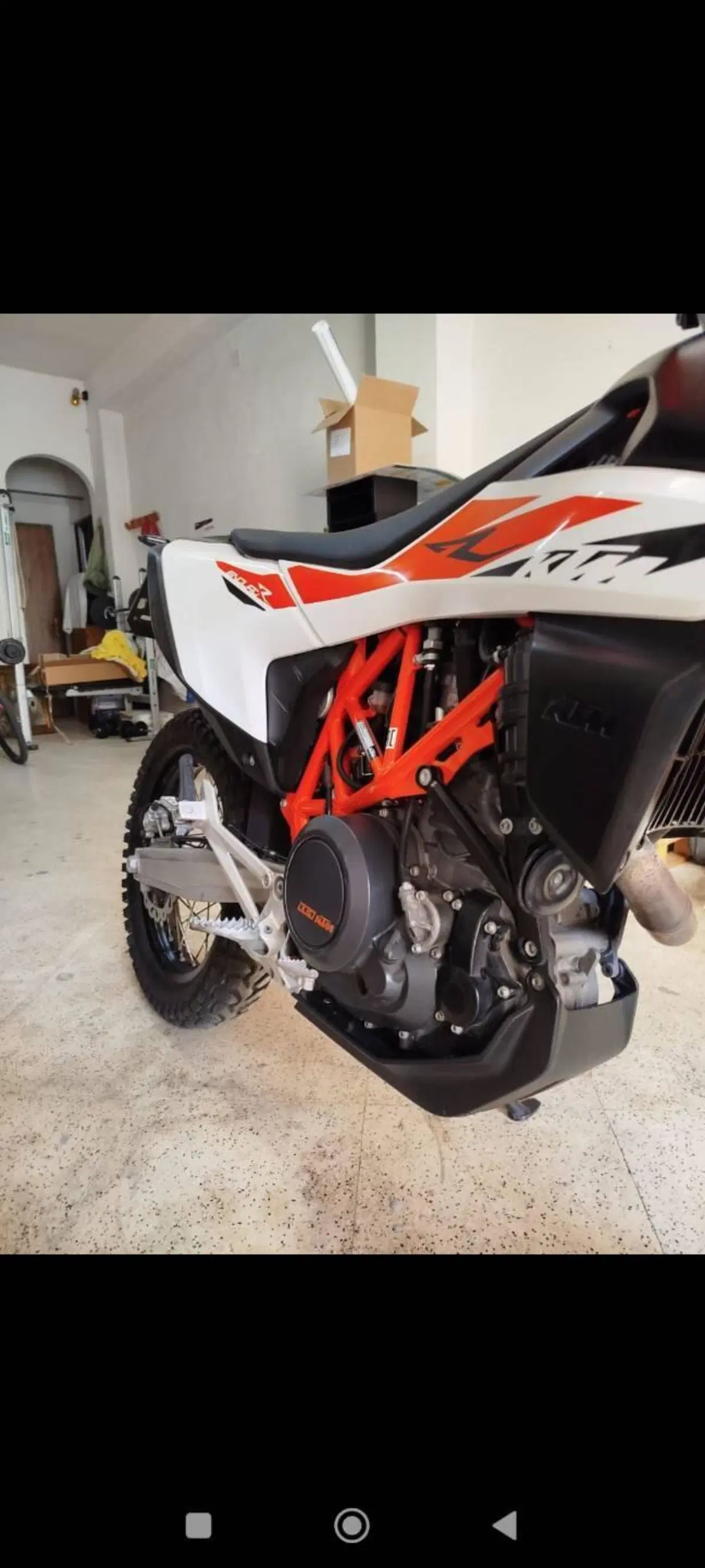KTM 690 Enduro R (2019 - 20) (2)
