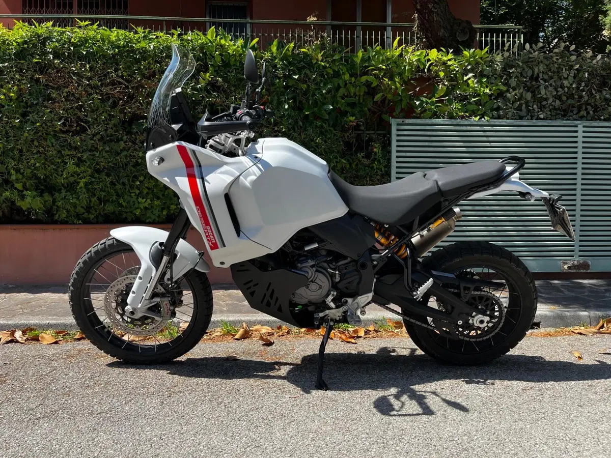 Ducati DesertX (2022 - 25) (2)