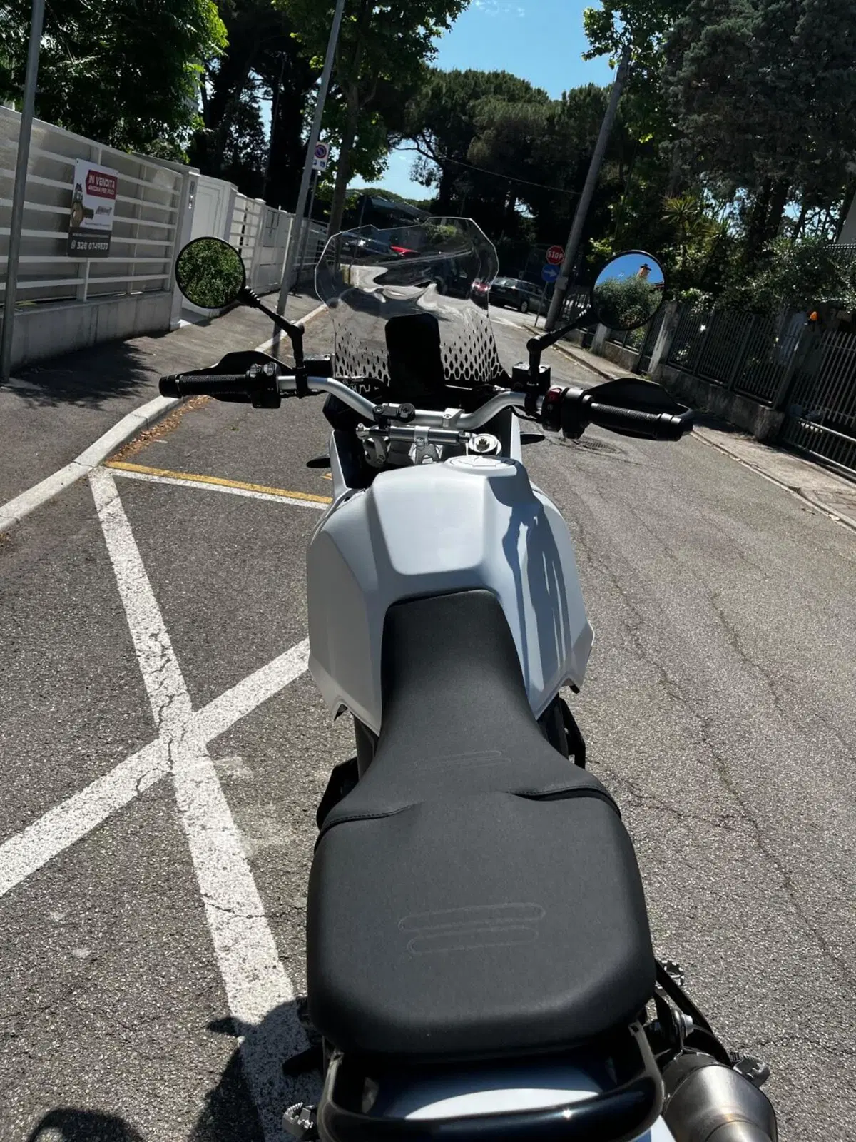 Ducati DesertX (2022 - 25) (6)