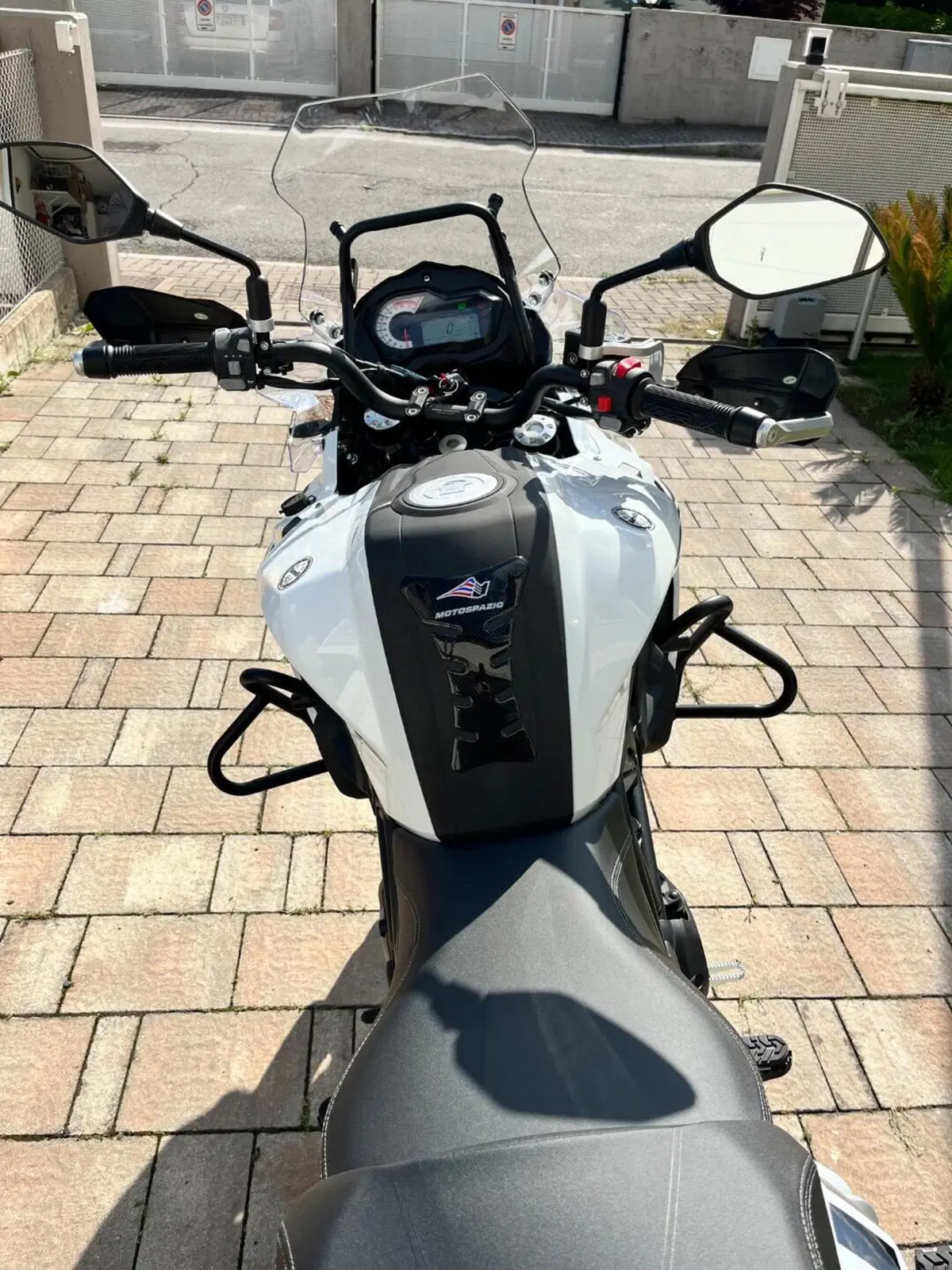 Benelli TRK 502X (2021 - 26) (3)